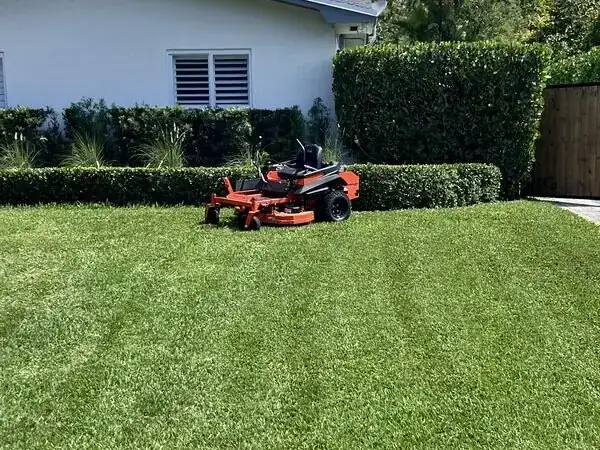 Lawn care services in Cutler Bay, FL