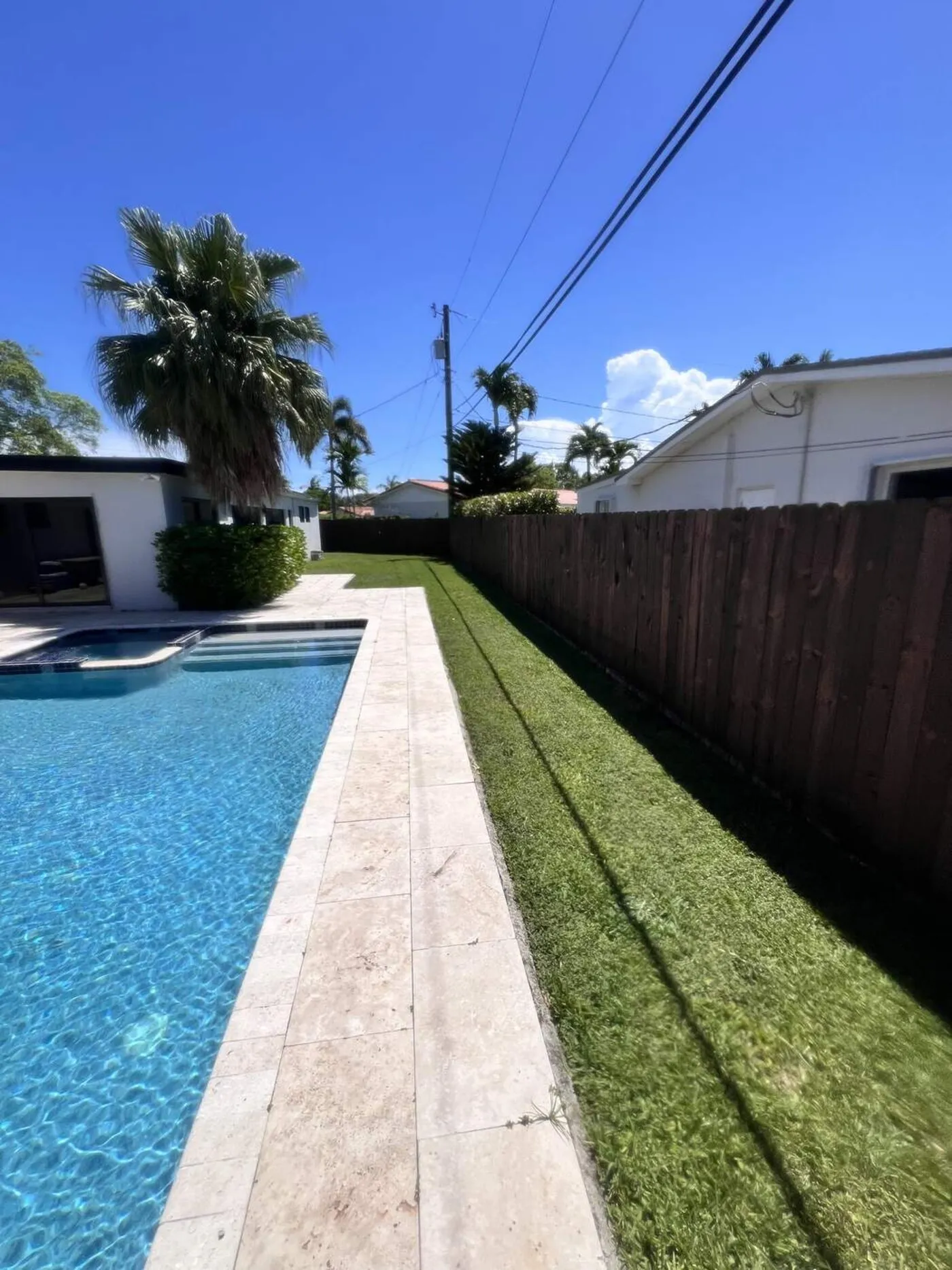 Grading and drainage installation in Cutler Bay, FL